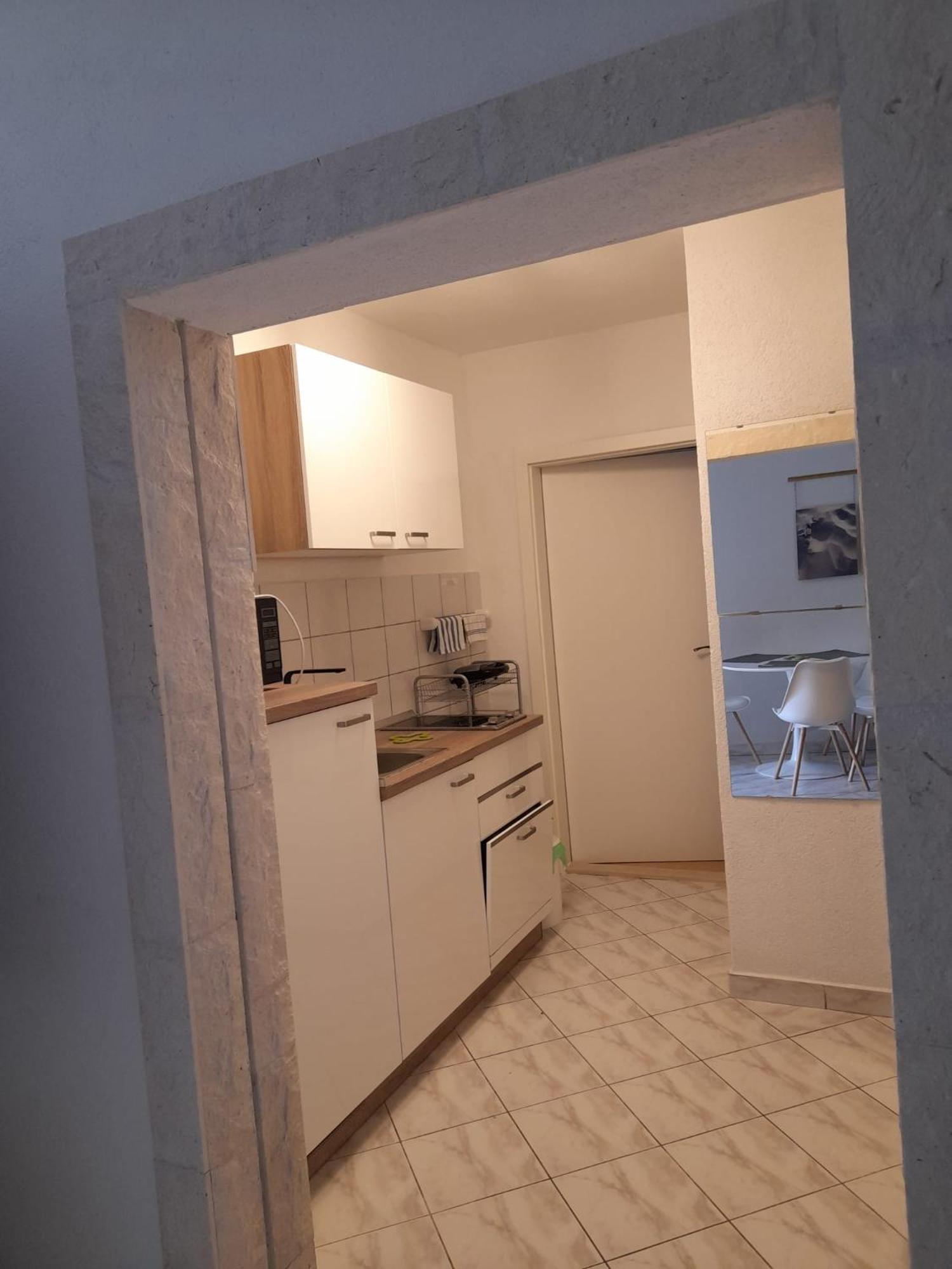 Apartments Malou Baška Voda Quarto foto